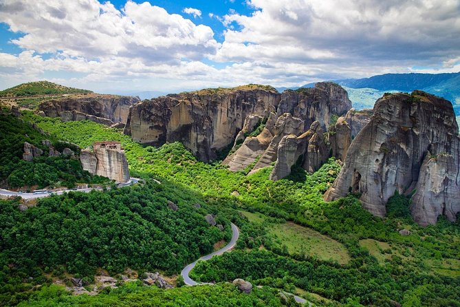 Overnight Delphi and Meteora Tour From Athens With Spanish-Speaking Guide - Logistics Details