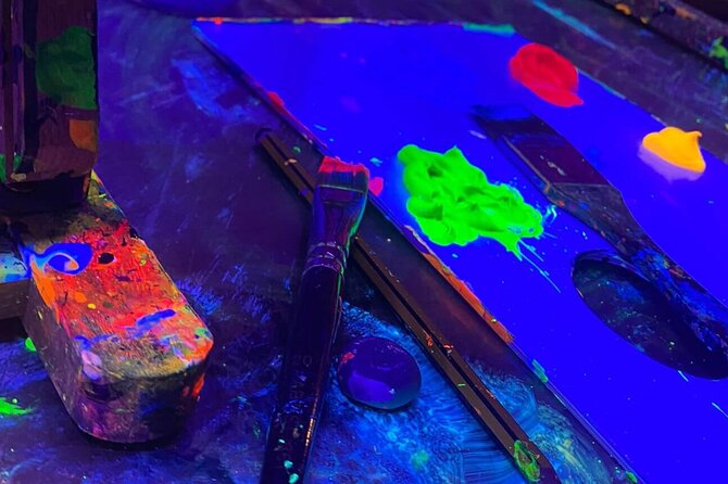 Paint a Neon Fluorescent Picture While Drinking Unlimited Wine - Common questions