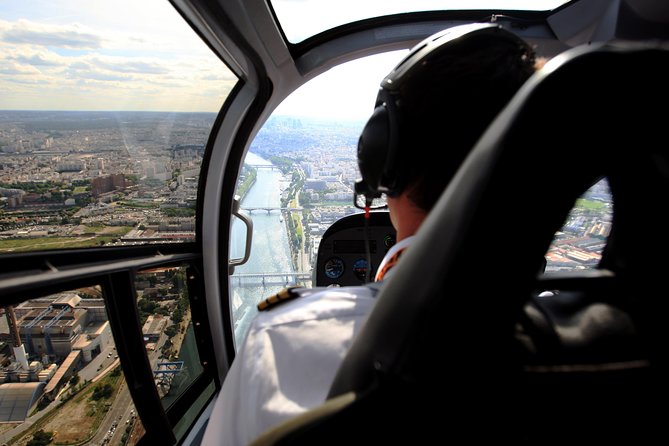 Paris and Versailles Sightseeing Helicopter Tour - Booking and Cancellation Policy