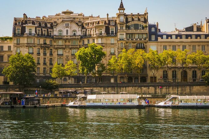 Paris - One Hour Seine River Cruise With Recorded Commentary - Directions for Booking