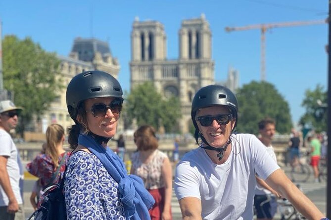 Paris Sightseeing Family Friendly Guided Electric Bike Tour - Safety Measures and Equipment