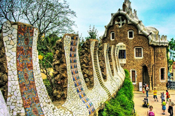 Park Guell & Sagrada Familia Private Tour With Hotel Pick-Up - Directions