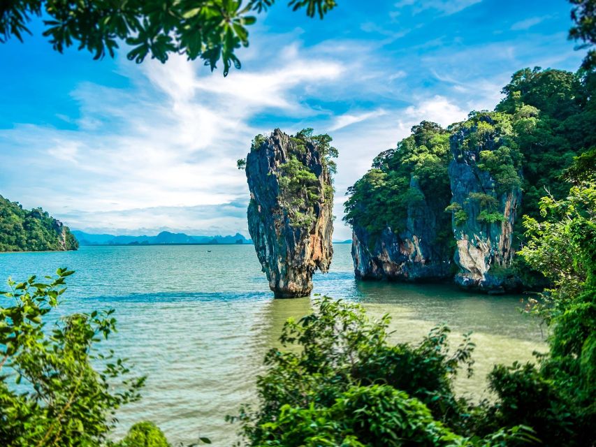 Phang Nga Bay: Longtail Boat Sightseeing Tour - Lunch at Panyee Village