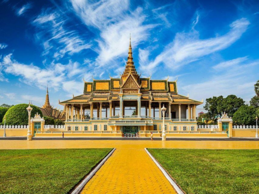 Phnom Penh City Tour - Directions