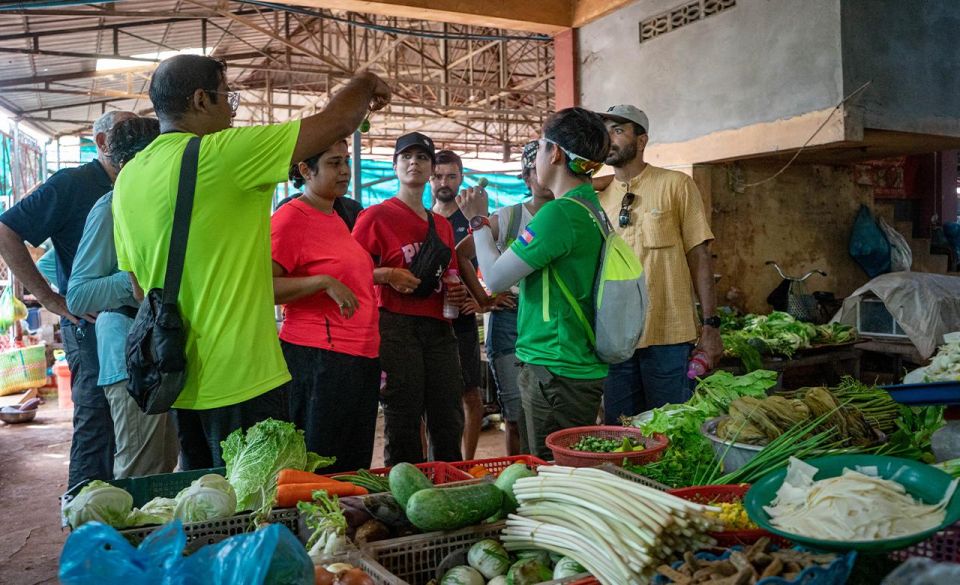 Phnom Penh: Morning Foodie & Street Art Tour by Tuk-Tuk - Additional Details