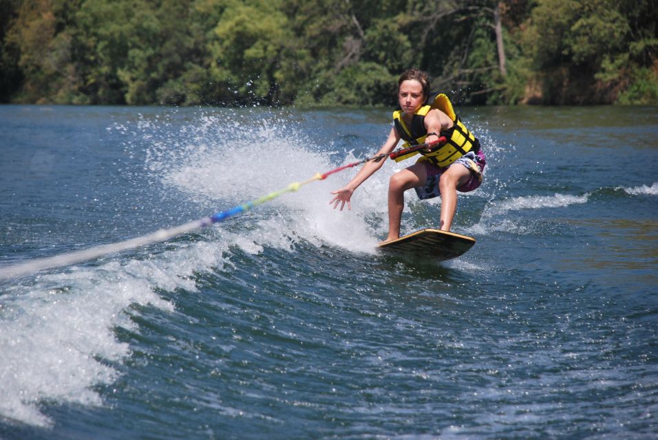 Pinhão: River Douro Speedboat Tour With Water Sports - Inclusions and Restrictions