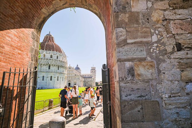 Pisa and Piazza Dei Miracoli Half-Day Tour From Florence - Guided Tour Highlights