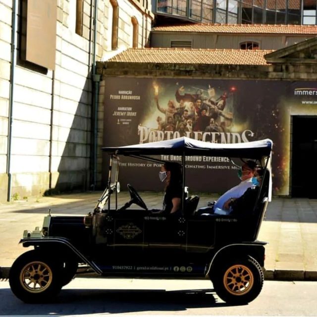 Porto: Porto & Vila Nova De Gaia Private Tour by Vintage Car - Customer Reviews & Guides Performance