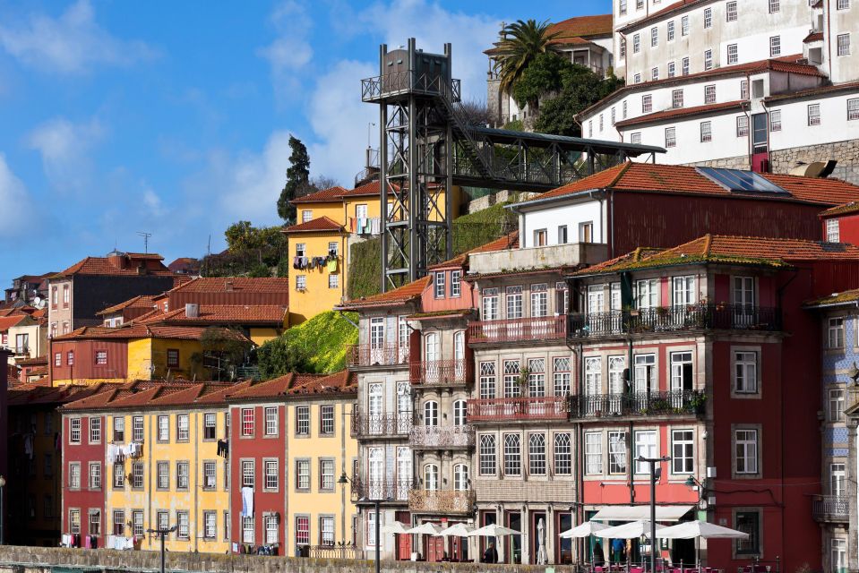 Porto Walking Tour: You Cannot Miss It! - Booking and Logistics