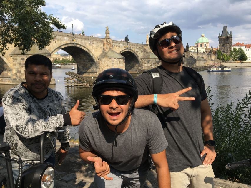 Prague: 2-Hour Electric Scooter & Electric Fat Bike Rental - Customer Review and Location Details