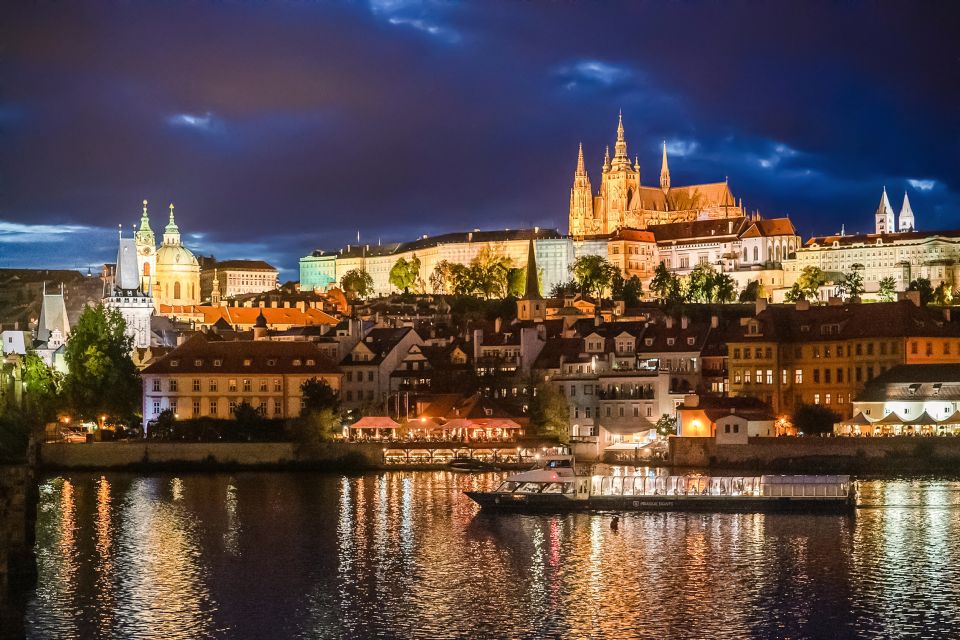 Prague: 50-Minute Sightseeing Evening Cruise - Return Location