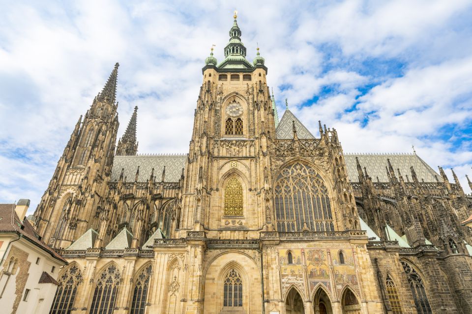 Prague: Castle Tour With Local Guide and Entry Ticket - Booking Information and Meeting Point