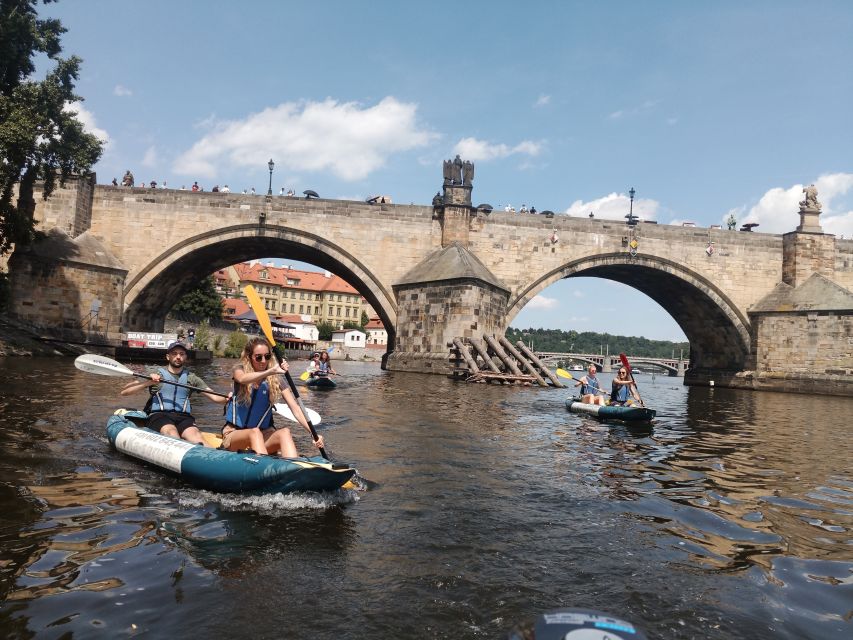 Prague: City Center Canoe Tour - Live Tour Guide