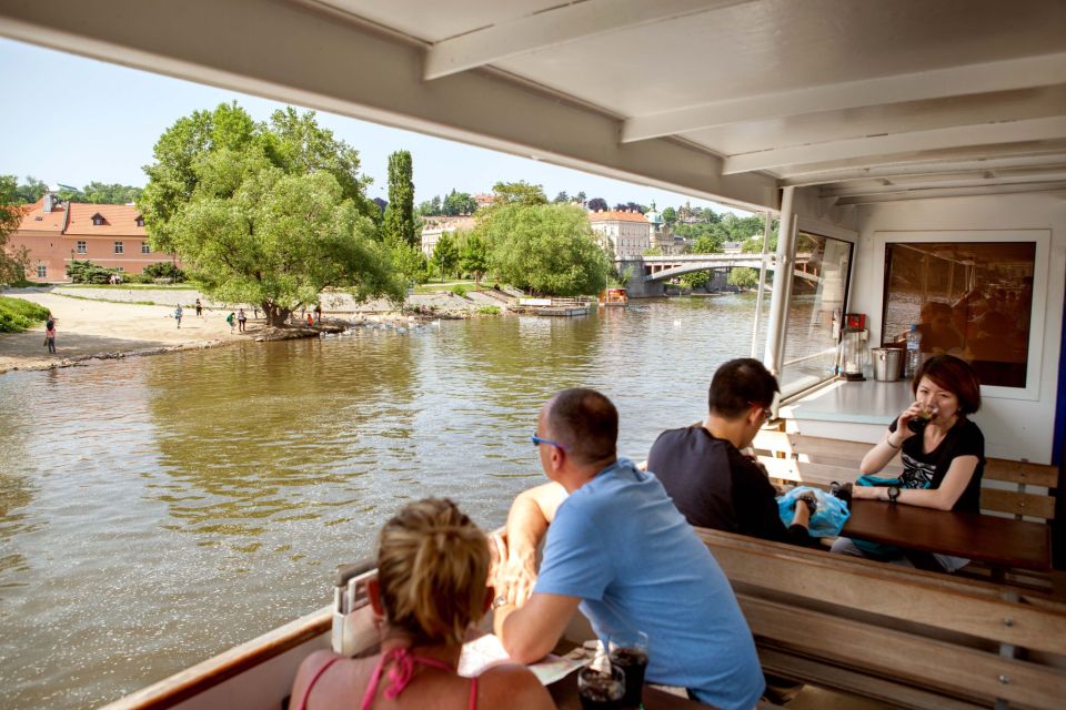 Prague Cruise: 1-Hour on the River Vltava - Review Summary