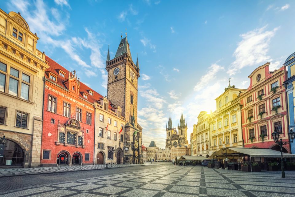 Prague: Highlights Self-Guided Scavenger Hunt & Walking Tour - Review Summary