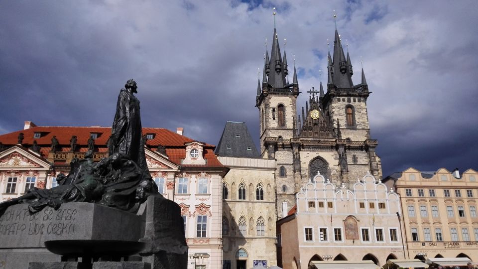 Prague: Old Town and Classical Concert Tour - Classical Music Concert Experience