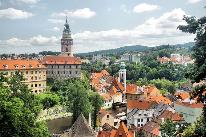 Private 2-Day Guided Tour to Cesky Krumlov Hallstatt and Salzburg From Vienna - Additional Information