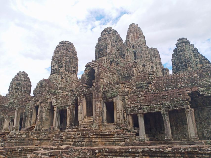 Private 3 Day Tour to Angkor Wat & Jungle Temple - Day 1: Rolous Group & Banteay Srey Temple