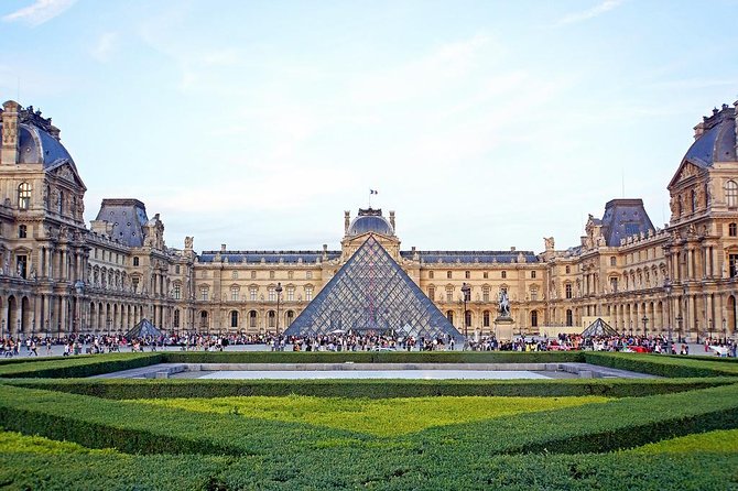 Private 3-Hour Tour in Louvre Museum With Official Tour Guide - Booking Details and Pricing