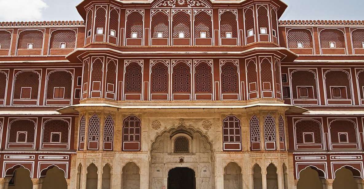 Private Day Tour to Jaipur From New Delhi - Amber Fort Visit and Activities