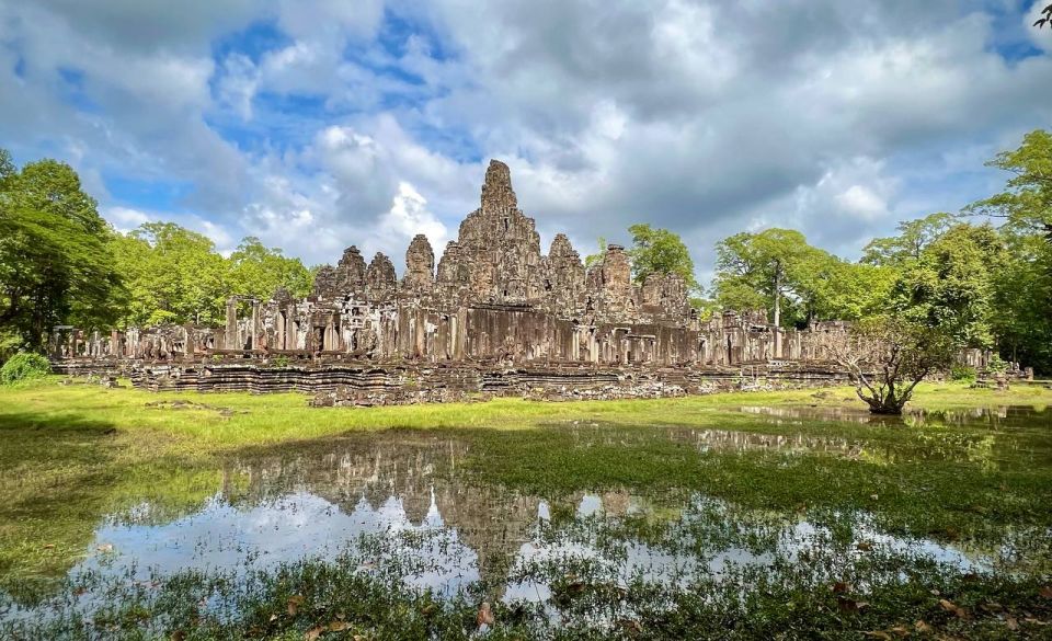 Private Full Day Small Group of Angkor Wat Tour - Itinerary Highlights