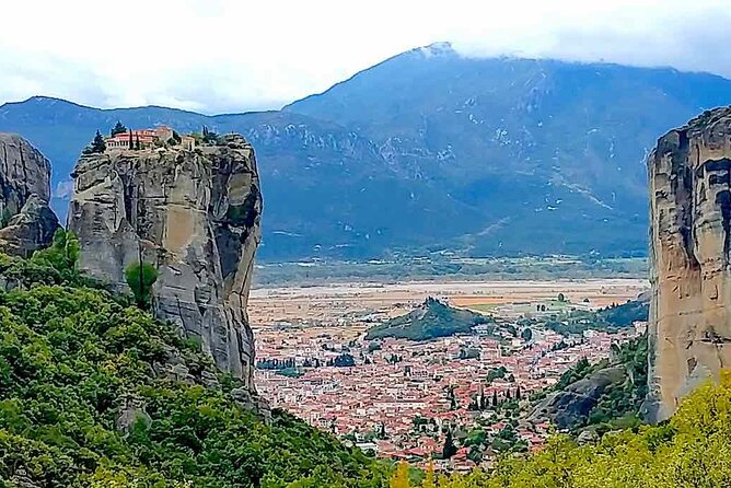 Private Full Day Tour to Meteora From Volos - Reviews and Contact Information