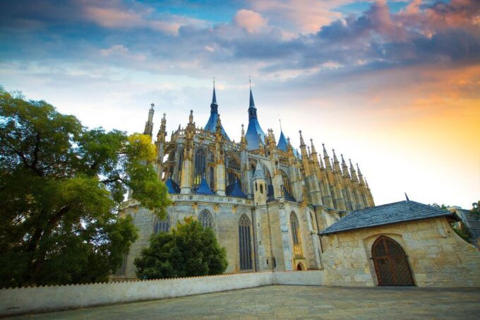 Private Guided Tour From Prague to UNESCO Kutna Hora - Directions