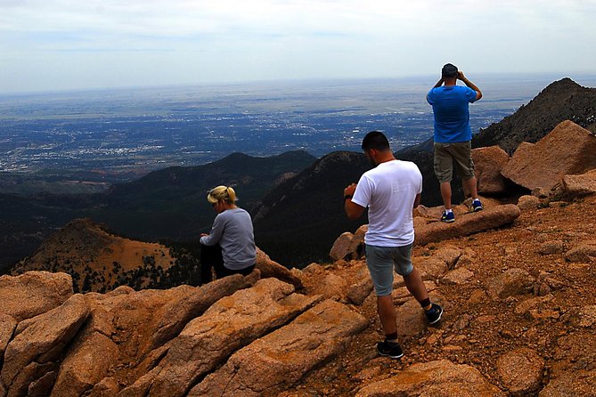 Private Pikes Peak Country and Garden of the Gods Tour From Denver - Common questions