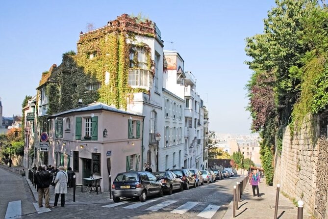 Private Self Guided Walking Tour in Montmartre Paris - Traveler Reviews