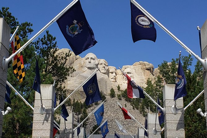 Private Tour of Mount Rushmore, Crazy Horse and Custer State Park - Logistics and Itinerary