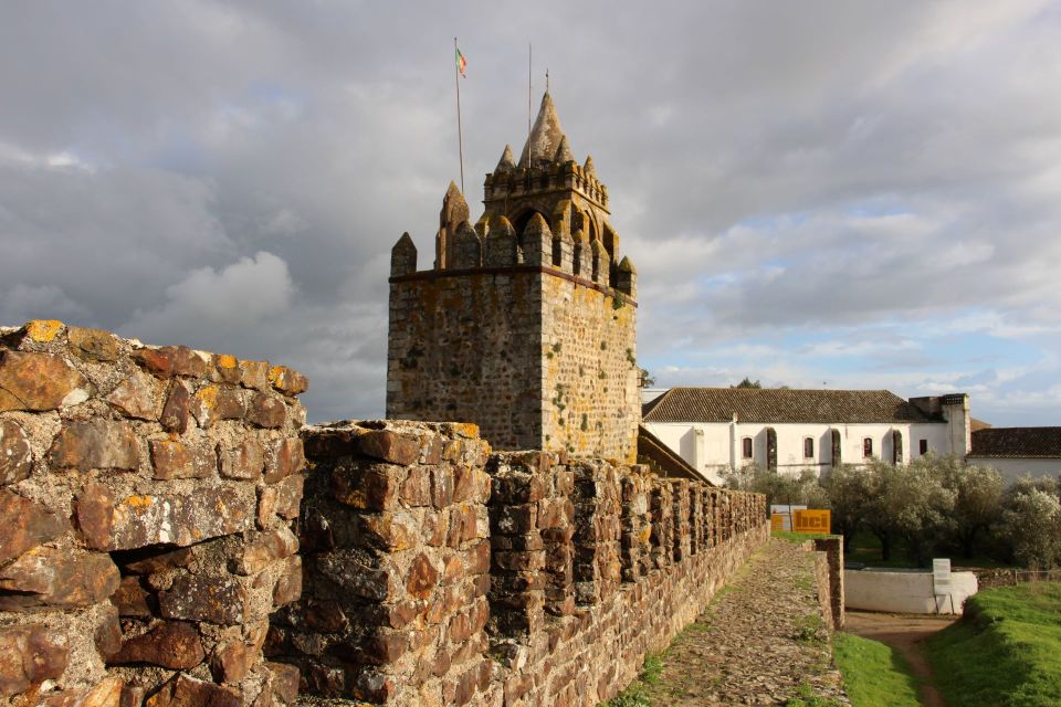 Private Tour to Évora and Alentejo With Wine Tasting - Activity Highlights