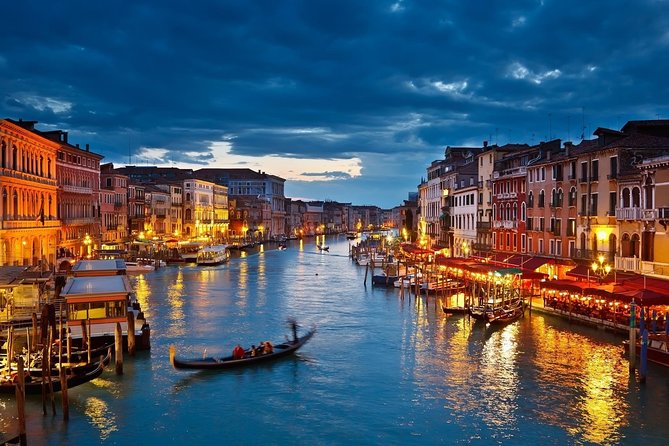 Private Tour: Venice Grand Canal Evening Boat Tour - Unique Boat Tour Experience