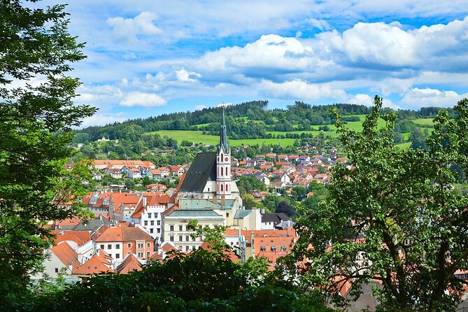 Private Transfer From Vienna to Prague With Stop in Cesky Krumlov - Common questions