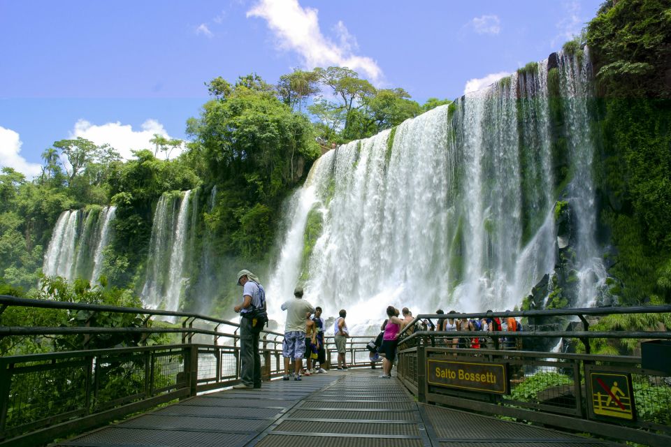 Puerto Iguazú Combo: Iguazu Falls 2 Day Tours Transfers - Customer Reviews and Feedback