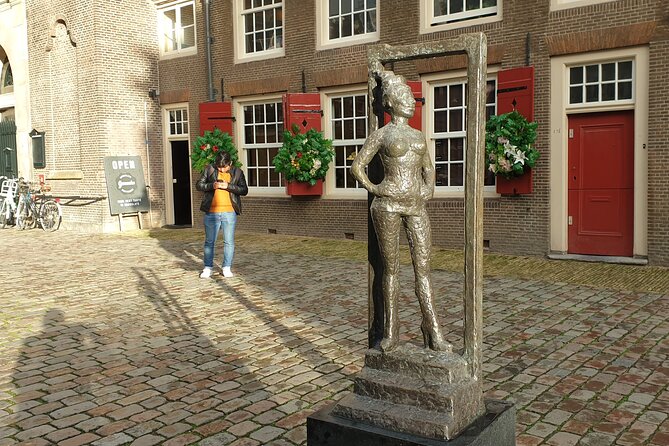 Red Light District Tour by Locals, Small Group or Private (Since 2022!) - Refund and Cancellation Policy