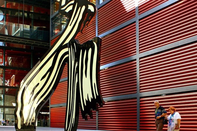 Reina Sofia Museum Inside Out: Private Tour With Locals - Reviews and Pricing