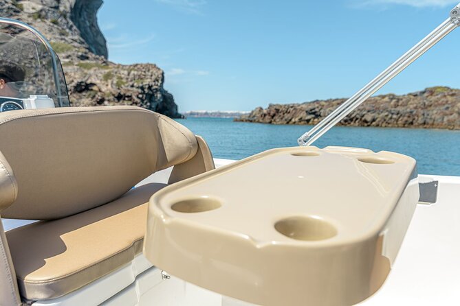 Rent a Boat in Santorini With Free License - Participant Information and Accessibility