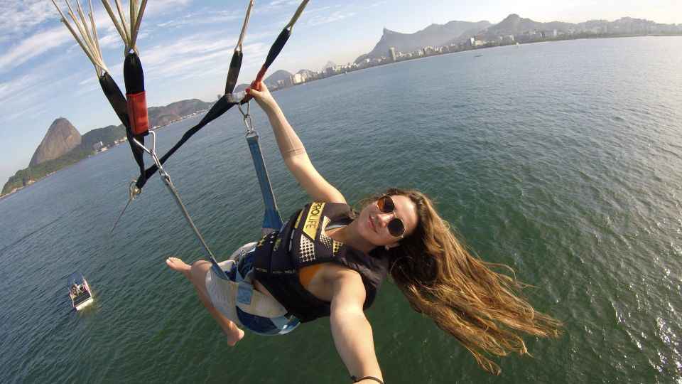 Rio De Janeiro: 2-Hour Boat Trip With Parasailing - Common questions