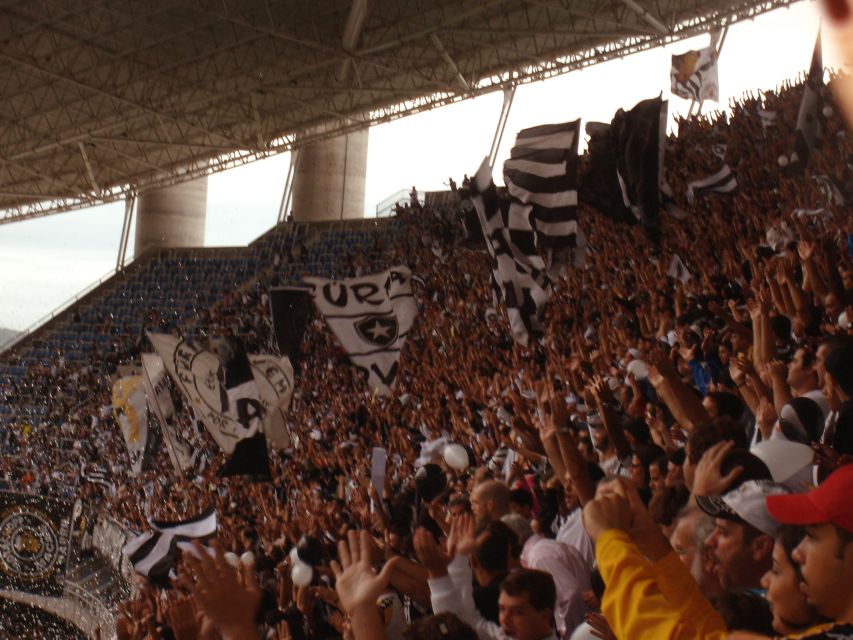 Rio De Janeiro: Maracanã Stadium Football Ticket With Guide - Guides Role and Communication