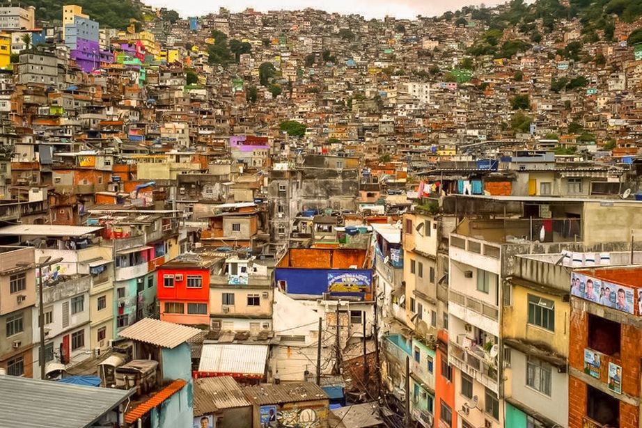 Rio De Janeiro: Rocinha Favela Walking Tour With Local Guide - Additional Information and Logistics
