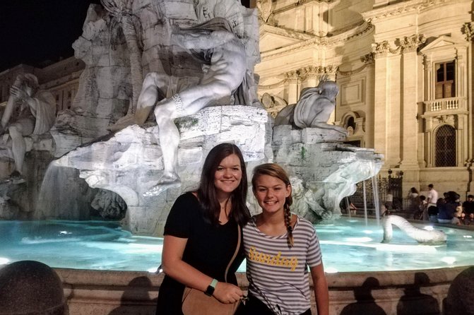 Rome by Night Walking Tour Including Piazza Navona Pantheon and Trevi Fountain - Common questions