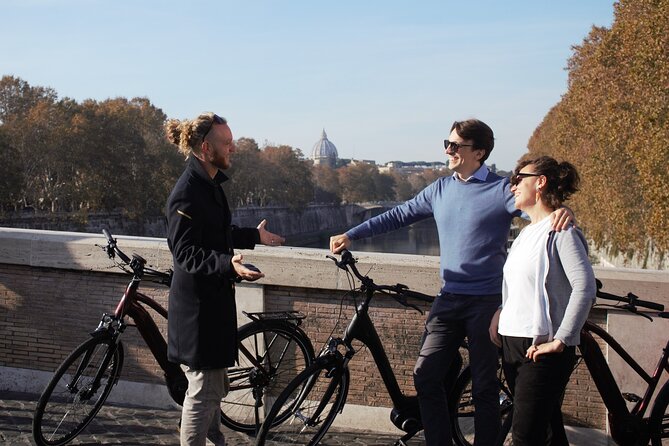 Rome E-Bike Tour: City Highlights - Convenient Meeting Point