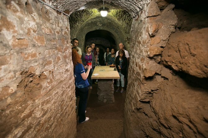 Rome Super Saver: Skip-The-Line Crypts and Catacombs Plus Ghost and Mystery Walking Tour - Meeting Point