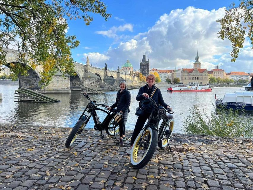 Royal Prague City Sightseeing Retro E-Bike Live Guided Tour - Tour Directions and Guidelines