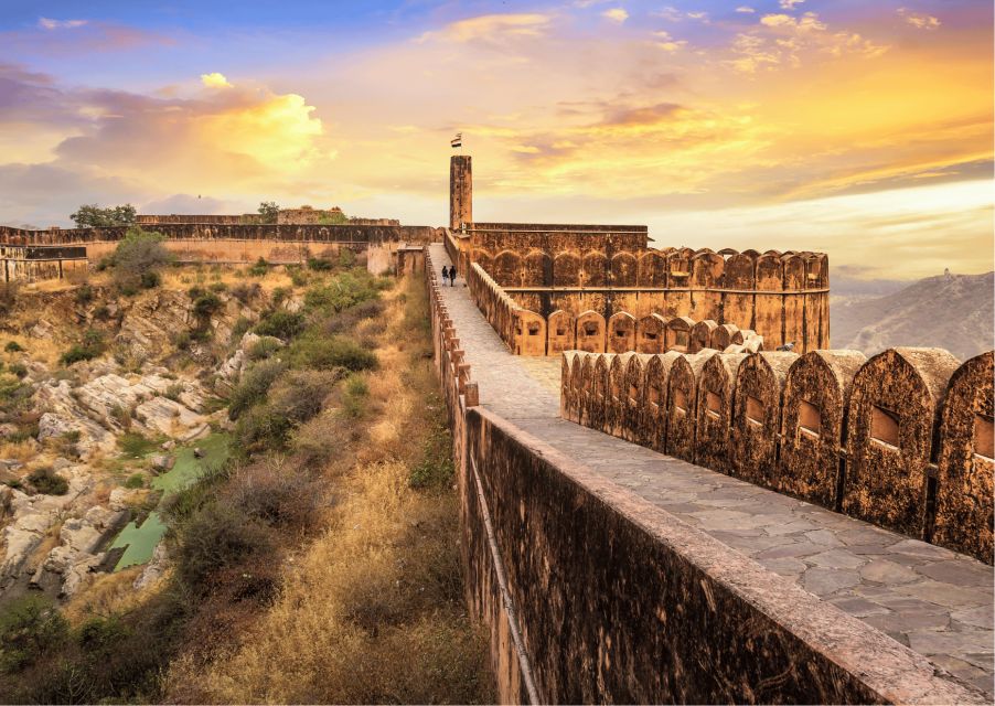 Royal Trails of Jaipur Guided Full Day Sightseeing City Tour - Logistics
