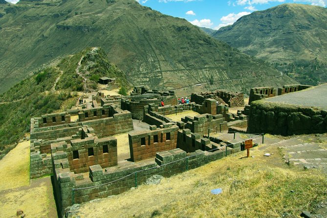 Sacred Valley and Machu Picchu 2 Days - Traveler Photos Access