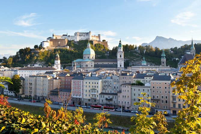 Salzburg Scavenger Hunt and Best Landmarks Self-Guided Tour - Common questions