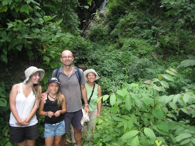 Santa Cruz: Hidden Waterfalls & Secret Paradise Hike - Group Size and Experience