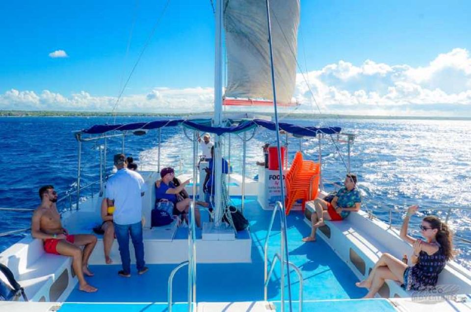Santo Domingo: Catamaran With Snorkel, Open Bar and Lunch - Booking Information