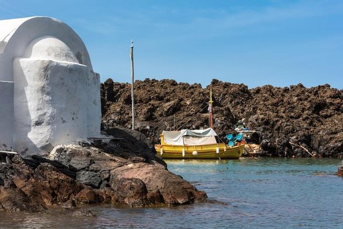 Santorini Volcano Tour - Company Background